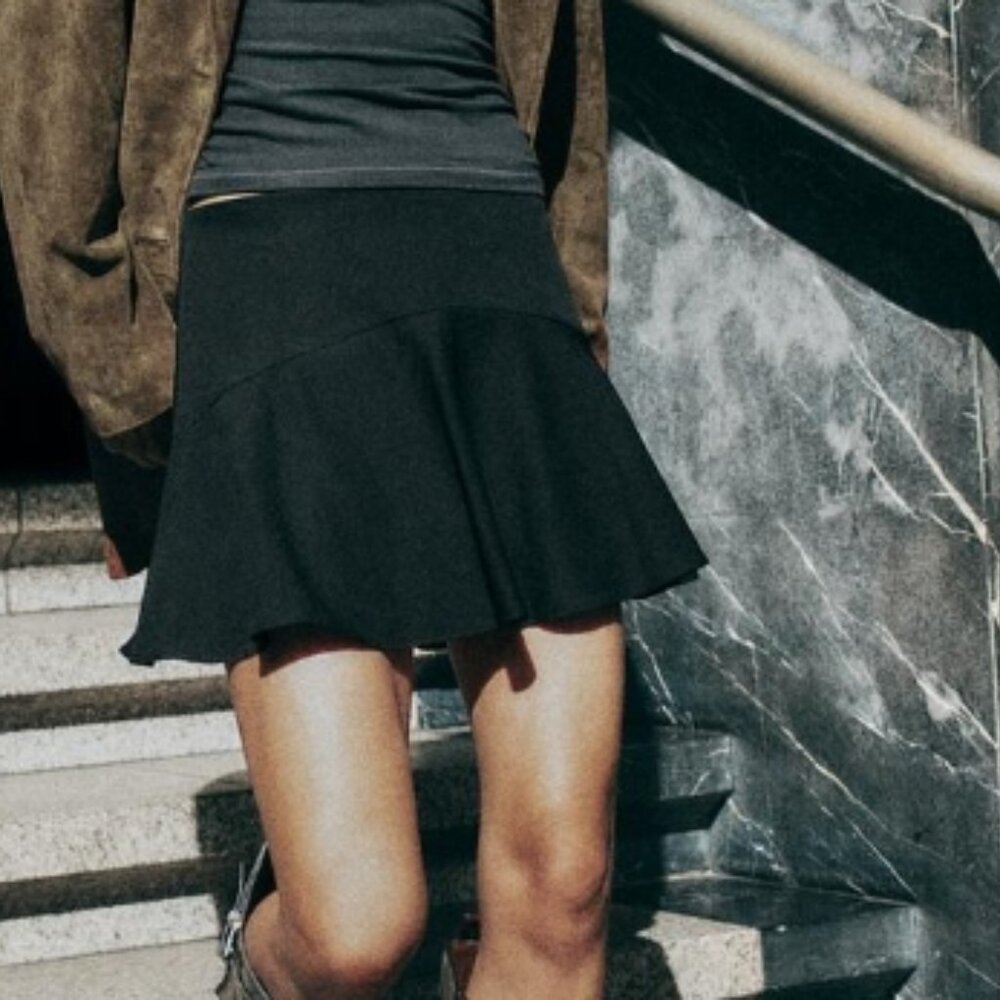 Zara-S- VISCOSE-WIDE WAIST KNIT SPANDEX SKIRT-black mini skirt